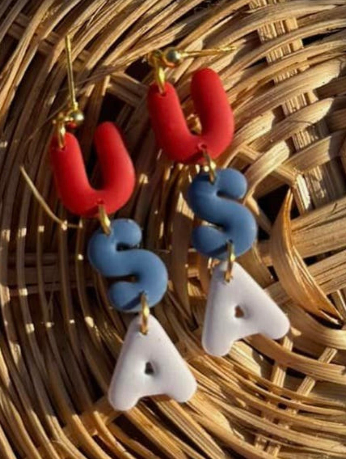 U-S-A Dangles