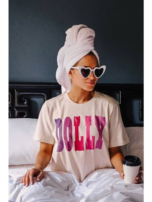 Dolly Graphic Tee