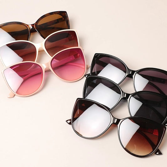 Detailed Cat Eyed Sunglasses