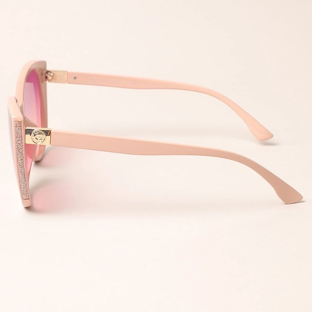 Detailed Cat Eyed Sunglasses